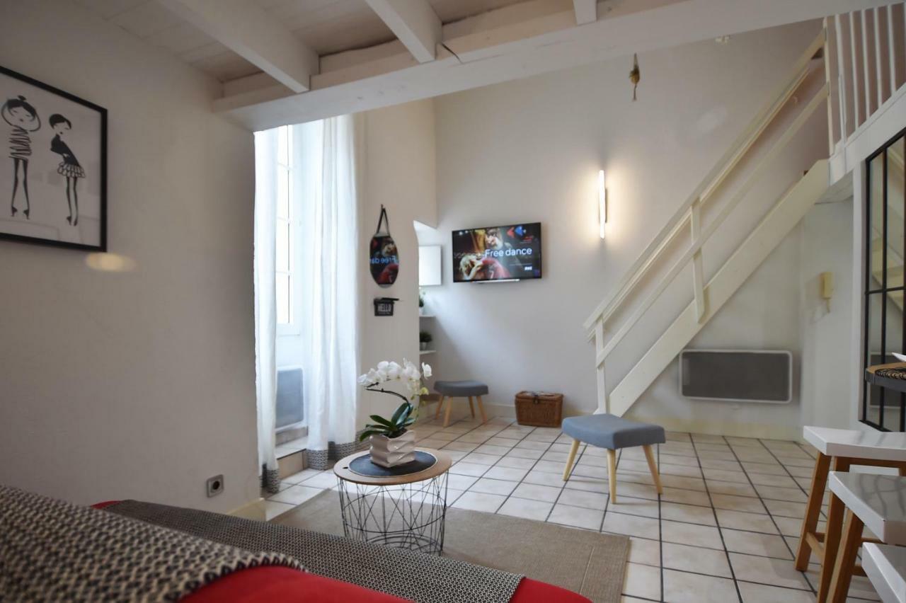 Duplex Climatise Apartment Orange  Luaran gambar
